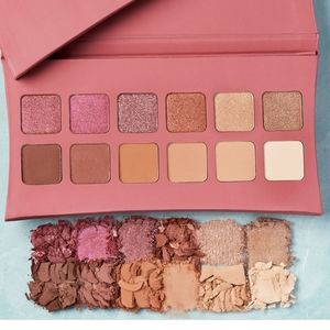 Illamasqua eyeshadow palette